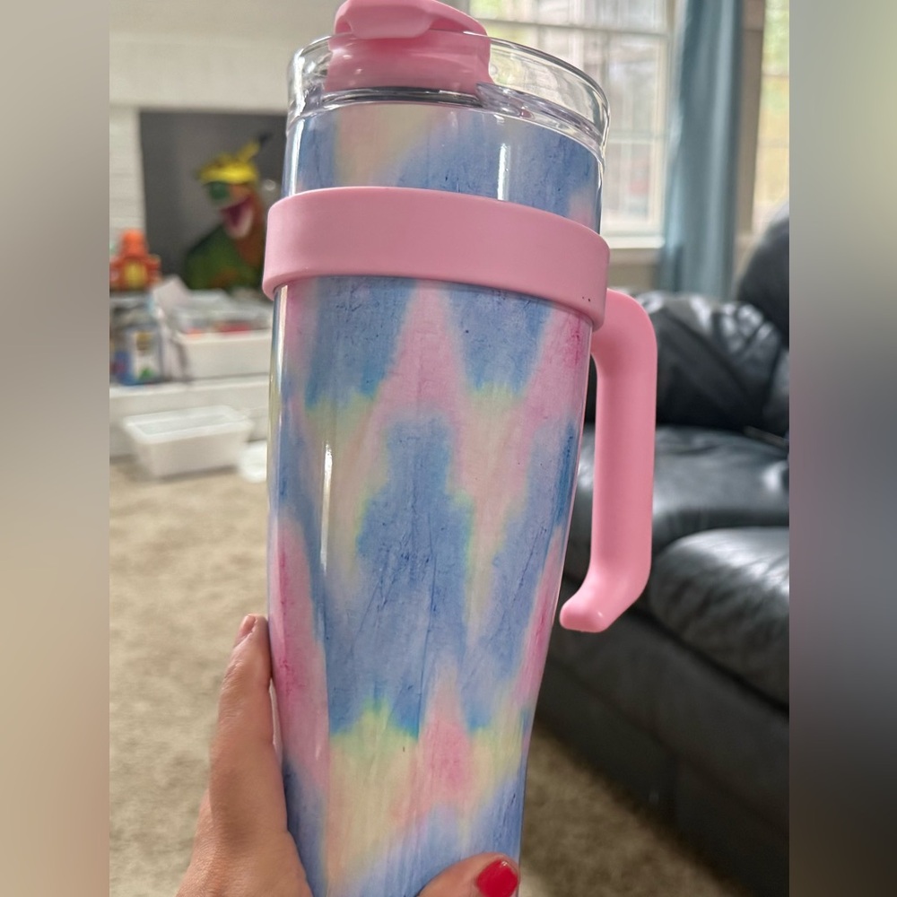 Colorful tie dye tumbler with handle- pink and blue no straw!